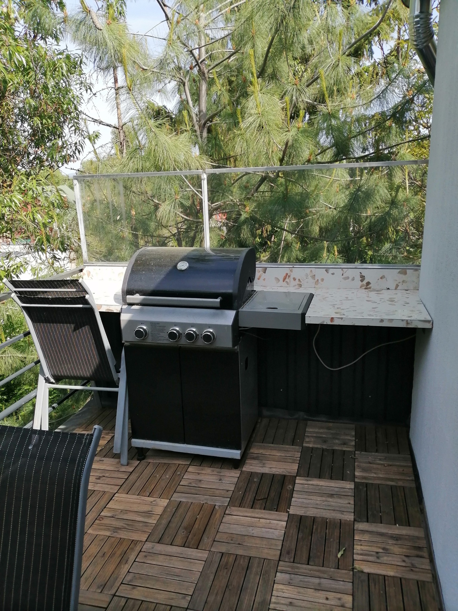 Grill a felső apartman teraszán